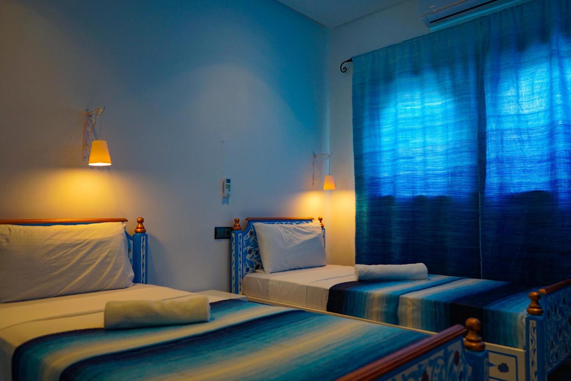 Hotel Marrakech Чефчауен Екстериор снимка