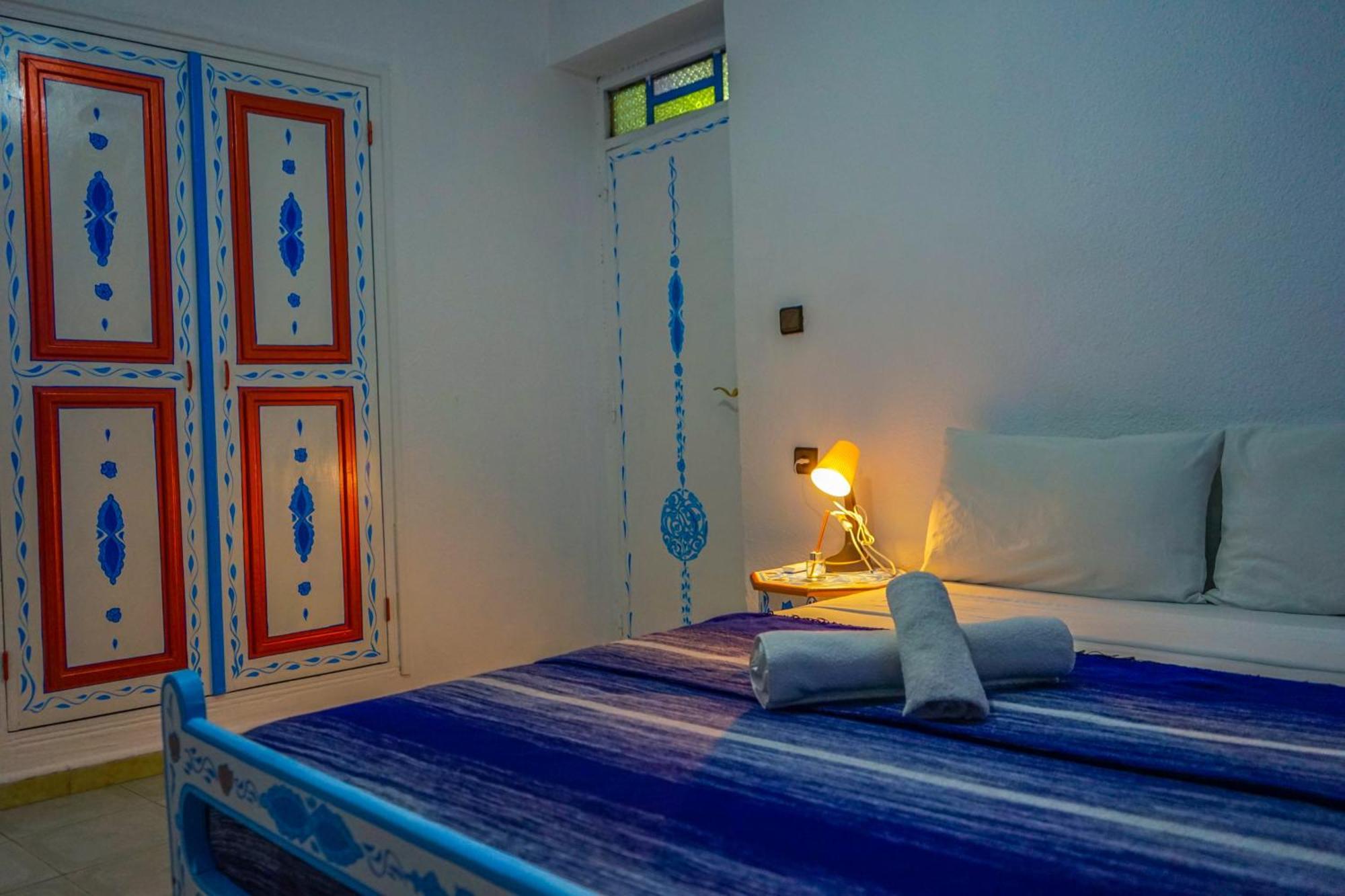 Hotel Marrakech Чефчауен Екстериор снимка